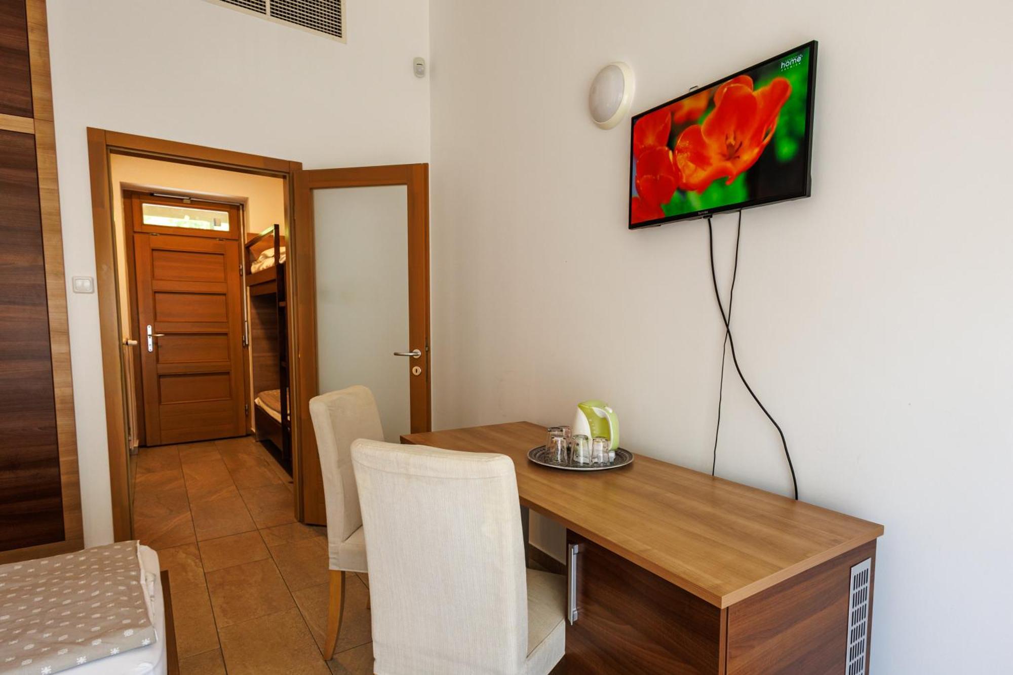 Jacht Apartmanok バラトンフレド エクステリア 写真